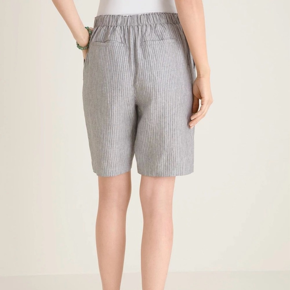 Chico’s Striped Gray Drawstring Shorts with pockets NWT cabincore, backyard bbq, - Picture 2 of 12